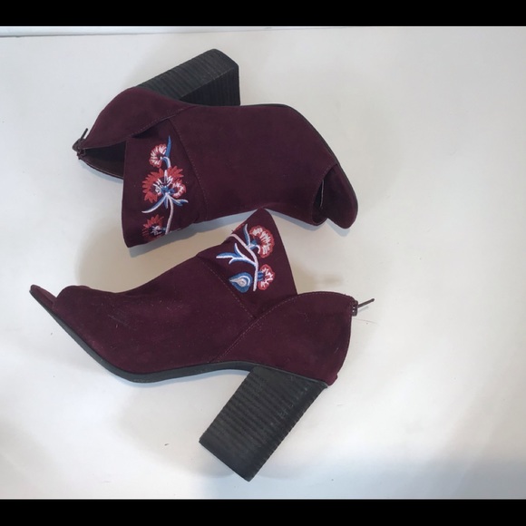 CARLOS SANTANA TAI ANA OPEN TOE FLORAL BOOTIES SZ 8.5 - Picture 2 of 12